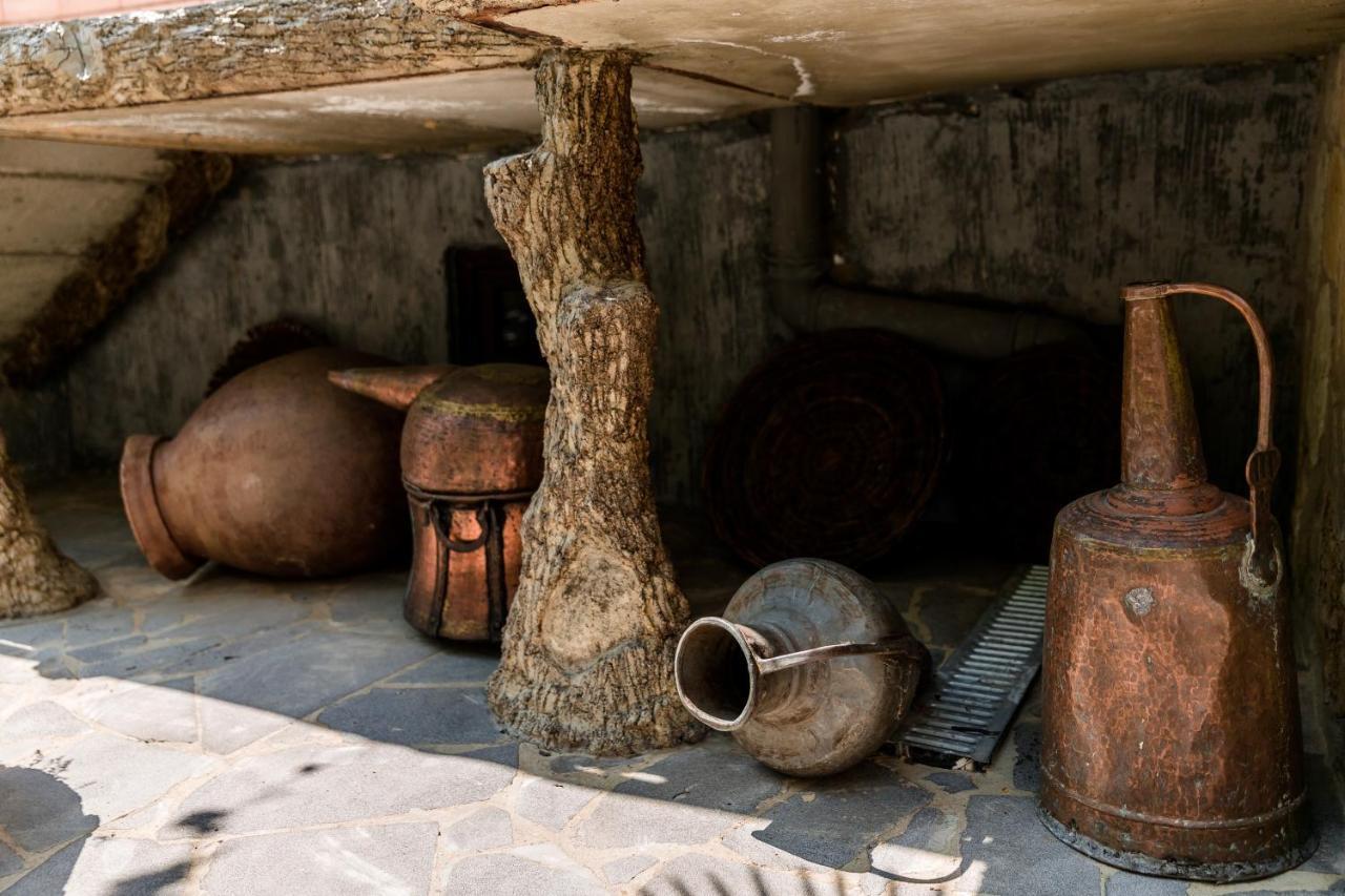 فندق The Oldest تبليسي المظهر الخارجي الصورة